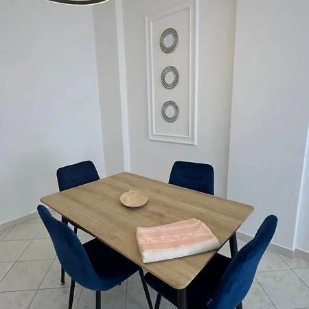 Apartman Ina Golem